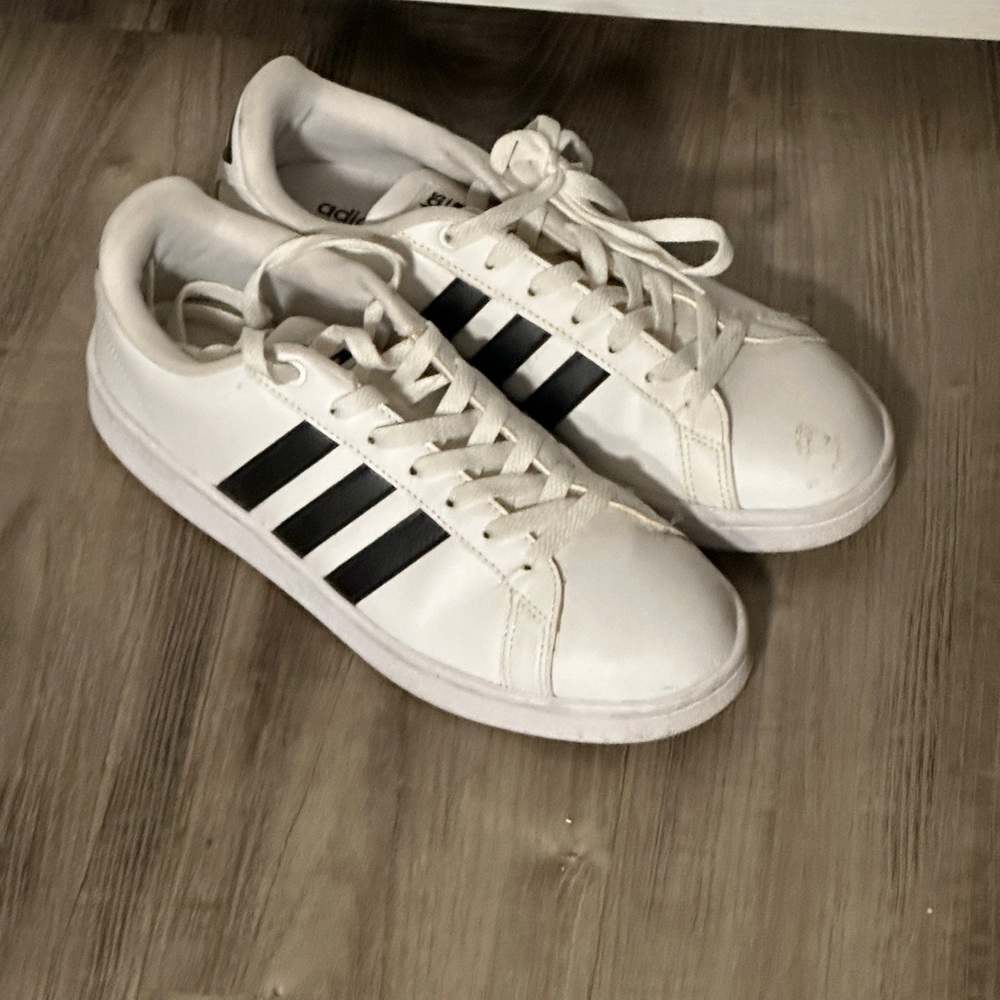 Woman Addidas